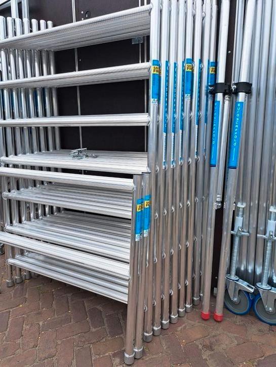 nieuwe rolsteiger Werkhoogte 10 met gratis verzending, Doe-het-zelf en Verbouw, Steigers, Nieuw, Rolsteiger of Kamersteiger, 5 meter of hoger
