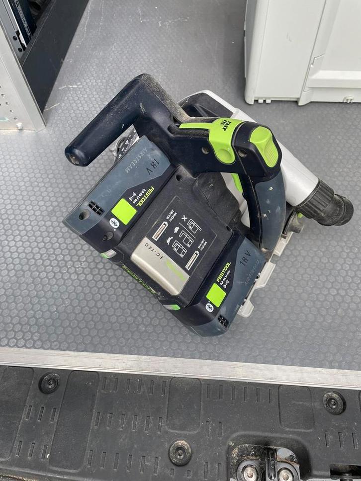 Festool tsc55, Doe-het-zelf en Verbouw, Gereedschap | Zaagmachines, Zo goed als nieuw, Invalzaag, 1200 watt of meer, 30 tot 70 mm