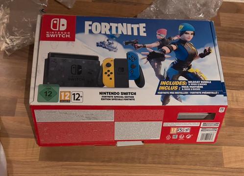 Nintendo switch FORTNITE editie, Spelcomputers en Games, Spelcomputers | Nintendo Switch, Zo goed als nieuw, Switch Original, Ophalen