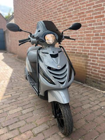 Piaggio Zip 2019 Brommer beschikbaar voor biedingen
