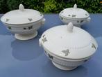 Wedgwood Moss Rose terrines/dekschalen, Huis en Inrichting, Keuken | Servies, Ophalen, Gebruikt, Schaal of Schalen, Wedgwood