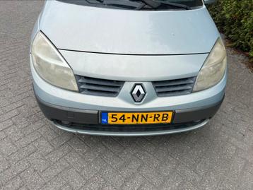 Renault Scénic 2.0 16V 99KW 2004 Grijs loop of sloop beschikbaar voor biedingen