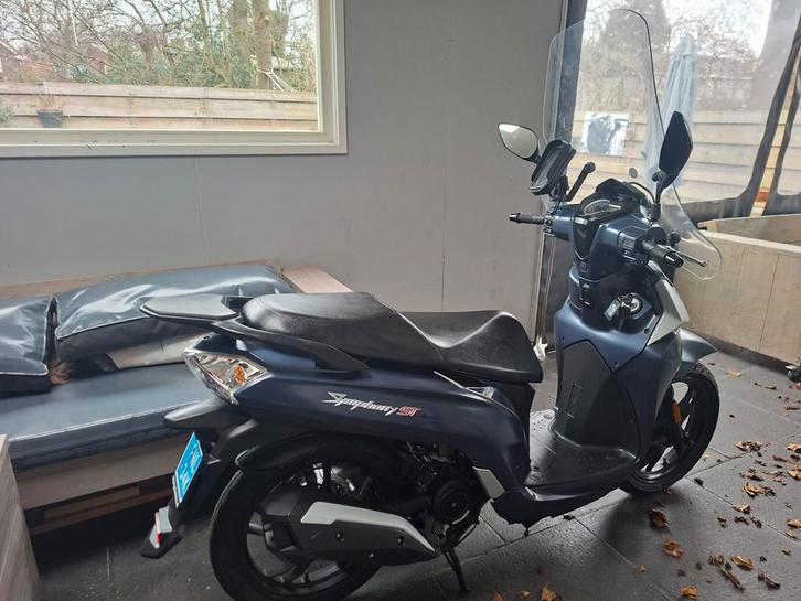 Sym Symphony ST – 50cc """ Als nieuw """ bj 2022, Fietsen en Brommers, Scooters | SYM, Zo goed als nieuw, Overige modellen, Benzine