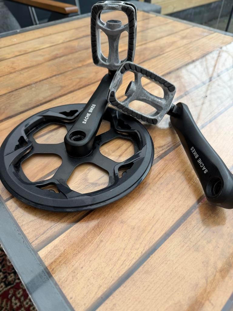 Sache Bikes Crankstel en Pedalen, Fietsen en Brommers, Ophalen, Gebruikt, Crankstel of Pedalen