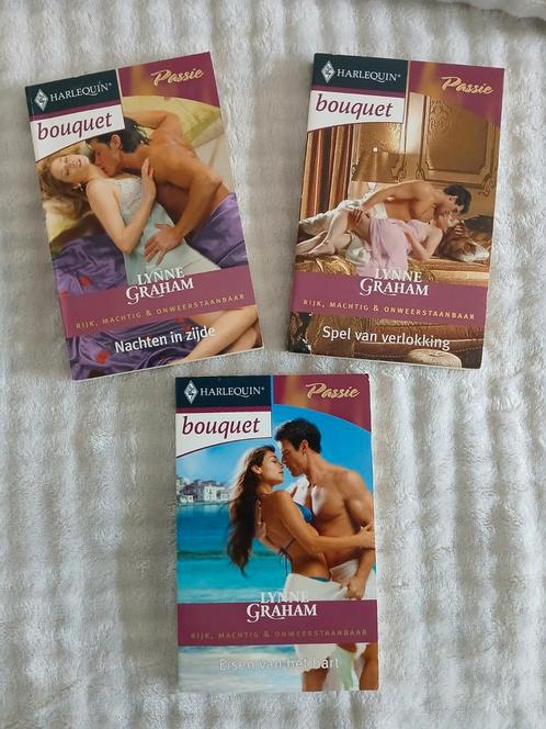 BOUQUET REEKS SERIE (RIJK,MACHTIG & ONWEERSTAANBAAR), Boeken, Romans, Zo goed als nieuw, Nederland, Ophalen of Verzenden