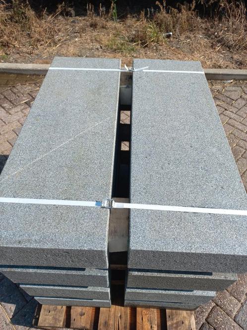 hardsteen traptreden, Tuin en Terras, Overige Tuin en Terras, Nieuw, Ophalen of Verzenden