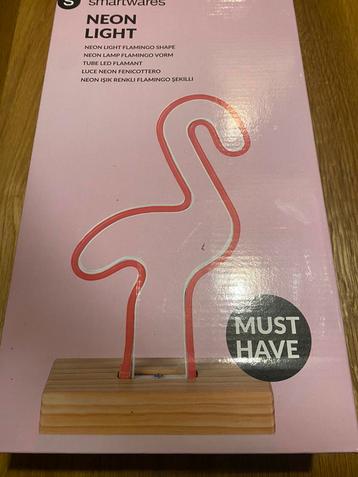 Flamingo lamp beschikbaar voor biedingen