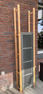 Opbergkastje in ivar-stellingkast - gratis, Huis en Inrichting, Kasten | Stellingkasten, Ophalen, Zo goed als nieuw