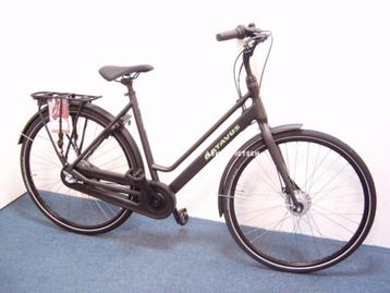 Batavus Fonk     (4572) beschikbaar voor biedingen