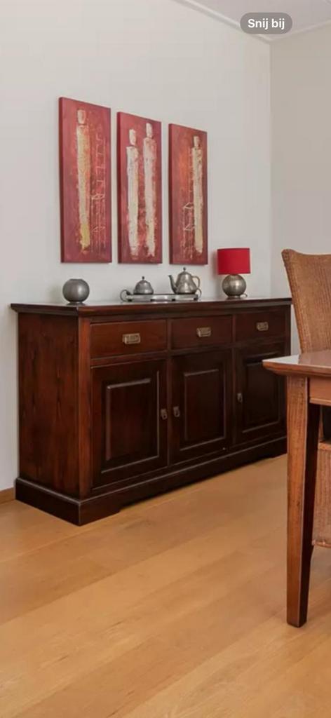 Dressoir met bij passende tafel en stoelen, Huis en Inrichting, Kasten | Dressoirs, Zo goed als nieuw, 100 tot 150 cm, 25 tot 50 cm