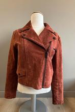 Leuk suède jasje, maat M, merk Mango, Kleding | Dames, Maat 38/40 (M), Mango, Bruin, Ophalen of Verzenden