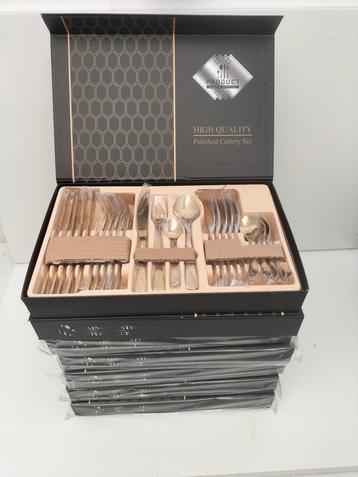 Luxe Gouden Bestekset beschikbaar voor biedingen