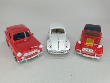 3 auto's; Trabant, Eend en VW kever