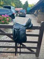 Anatomica dressuur zadel, Dieren en Toebehoren, Paarden en Pony's | Zadels, Ophalen of Verzenden, Zo goed als nieuw, Dressuur