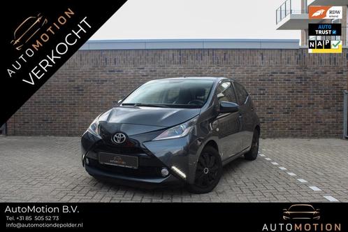 Toyota Aygo 1.0 VVT-i x-play 69 PK | Airco | Camera, Auto's, Toyota, Bedrijf, Te koop, Aygo, ABS, Achteruitrijcamera, Airbags