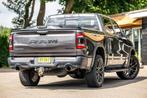 Dodge Ram 1500 5.7 V8 4x4 Crew Cab Longhorn Rebel Panoramada, Automaat, 5654 cc, Bedrijf, Vierwielaandrijving