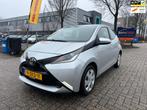 Toyota Aygo 1.0 VVT-i x-play - Cruisecontrole - Camera - Nap, Auto's, Toyota, Voorwielaandrijving, Euro 5, Gebruikt, 4 stoelen