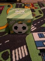 Voetbal Spaarpot - Money Box, Ophalen of Verzenden, Zo goed als nieuw, Steen, Aardewerk of Keramiek, Overige thema's