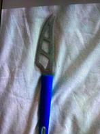 Kaasmes met blauw handvat, Ophalen of Verzenden, Nieuw, Rvs of Chroom, Los bestek