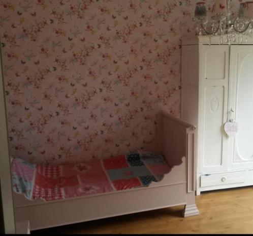 Brocant landelijk bed, opsetims roze 90x200.  Bopitastijl, Huis en Inrichting, Slaapkamer | Bedden, Gebruikt, Eenpersoons, 90 cm