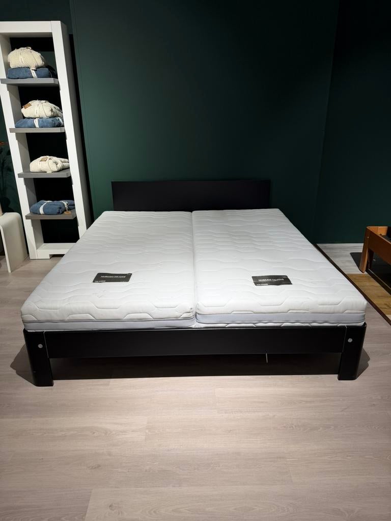 Auping Auronde 180x200 + hoofdbord en NIEUWE matrassen!, Huis en Inrichting, Slaapkamer | Bedden, Ophalen of Verzenden, Zo goed als nieuw