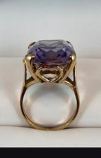 Prachtige gouden vintage coctailring met amethist, Ophalen of Verzenden, Zo goed als nieuw, 17 tot 18, Dame