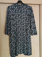 Bloemenjurk Primark Maat 46 - Zachte Stof, Kleding | Dames, Jurken, Primark, Maat 46/48 (XL) of groter, Ophalen of Verzenden, Zo goed als nieuw