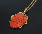 Bloedkoraal bloem 18k gouden grote ketting hanger vintage, Verzenden, Goud, Hanger, Met edelsteen