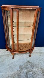 Vintage vitrine kast met schuifdeurtjes, Queen Ann style, Huis en Inrichting, Kasten | Buffetkasten, Ophalen, 50 tot 100 cm, Nvt