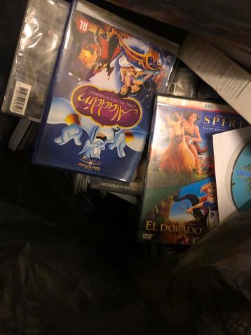 2 tassen DVD Collectie: Aladdin, Spirit, El Dorado beschikbaar voor biedingen