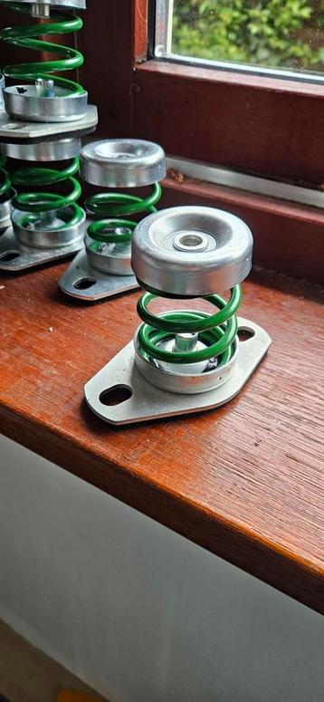 Canalit trillingsdemper met veervoet, h = 70 mm, M8, 16 - 50 beschikbaar voor biedingen