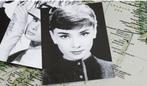 AUDREY HEPBURN 30 ansichtKaarten Set Retro Film Foto kado, Verzamelen, Ansichtkaarten | Themakaarten, Verzenden, 1980 tot heden