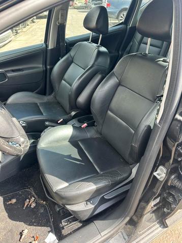Leder interieur Peugeot 207 sw bouwjaar 2009 beschikbaar voor biedingen