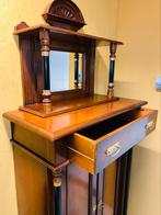 Vintage Vertico kast meidenkast met spiegel cabinet, Antiek en Kunst, Ophalen