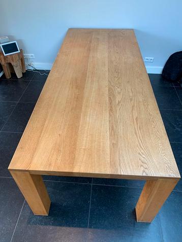 Tijdloze eikenhouten designtafel 250x100 Art of Living beschikbaar voor biedingen