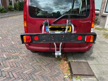 Thule fietsendrager voor 2 fietsen beschikbaar voor biedingen