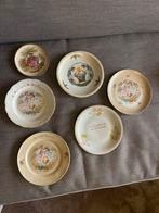 Heilige communie borden, Ophalen