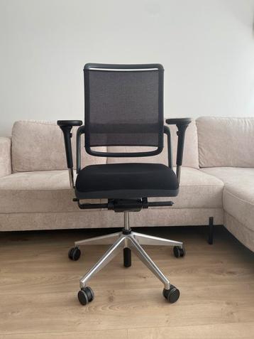 Grahl Xenium - Mesh Zwart Ergonomische Bureaustoel beschikbaar voor biedingen