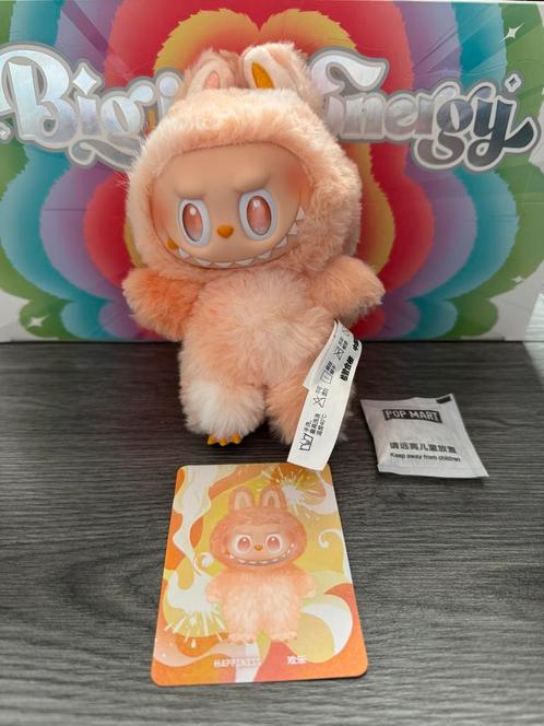 Labubu big into energy happiness origineel van popmart, Verzamelen, Poppetjes en Figuurtjes, Zo goed als nieuw, Ophalen of Verzenden