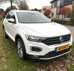 Volkswagen T-Roc 1.5 TSI Sport, Auto's, Volkswagen, Voorwielaandrijving, 1498 cc, Zwart, 4 cilinders