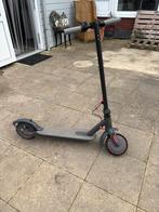 Elekatrische step te koop. BELIJK DE BESCHRIJVING!!!!, Ophalen, Zo goed als nieuw, Elektrische step (E-scooter)