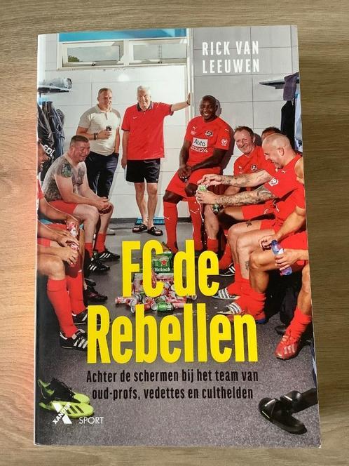 Boek FC de Rebellen, Boeken, Sportboeken, Nieuw, Balsport, Ophalen of Verzenden