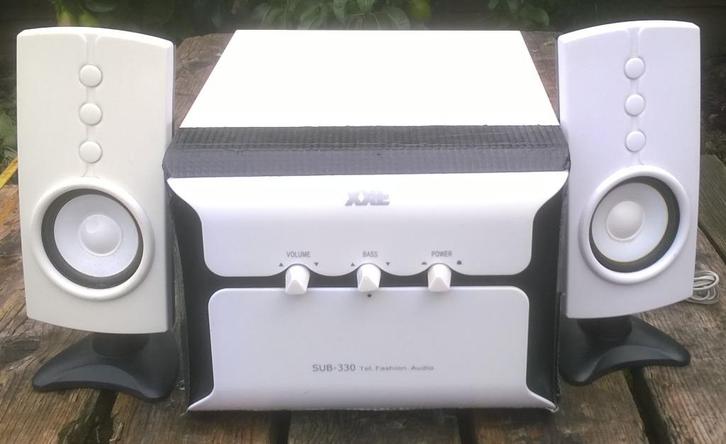 Luidsprekersysteem 2.1 met subwoofer, Audio, Tv en Foto, Luidsprekers, Refurbished, Front, Rear of Stereo speakers, Minder dan 60 watt