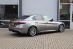 Alfa romeo GIULIA 2.0T SUPER/ORIG.NL/BI-XENON AD./HARMAN KAR, Automaat, 745 kg, Achterwielaandrijving, Euro 6