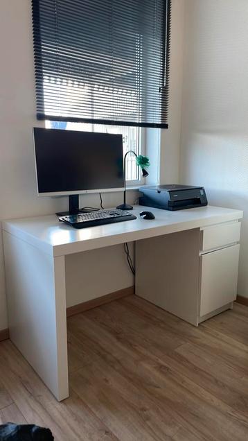 IKEA Malm bureau - afbeelding 1