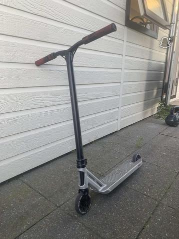 Stuntstep beschikbaar voor biedingen