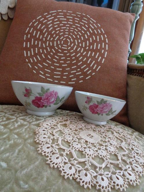 2 Brocante Spoelkommen met Rozen ** Mimosa **, Antiek en Kunst, Antiek | Servies los, Ophalen of Verzenden