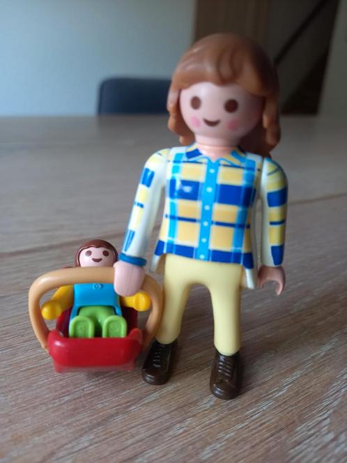 Playmobil Moeder met kind in maxicosi - 4668 COMPLEET, Kinderen en Baby's, Speelgoed | Playmobil, Zo goed als nieuw, Complete set