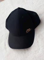 Zwart met gouden nike logo pet, Nike, One size fits all, Ophalen of Verzenden, Pet