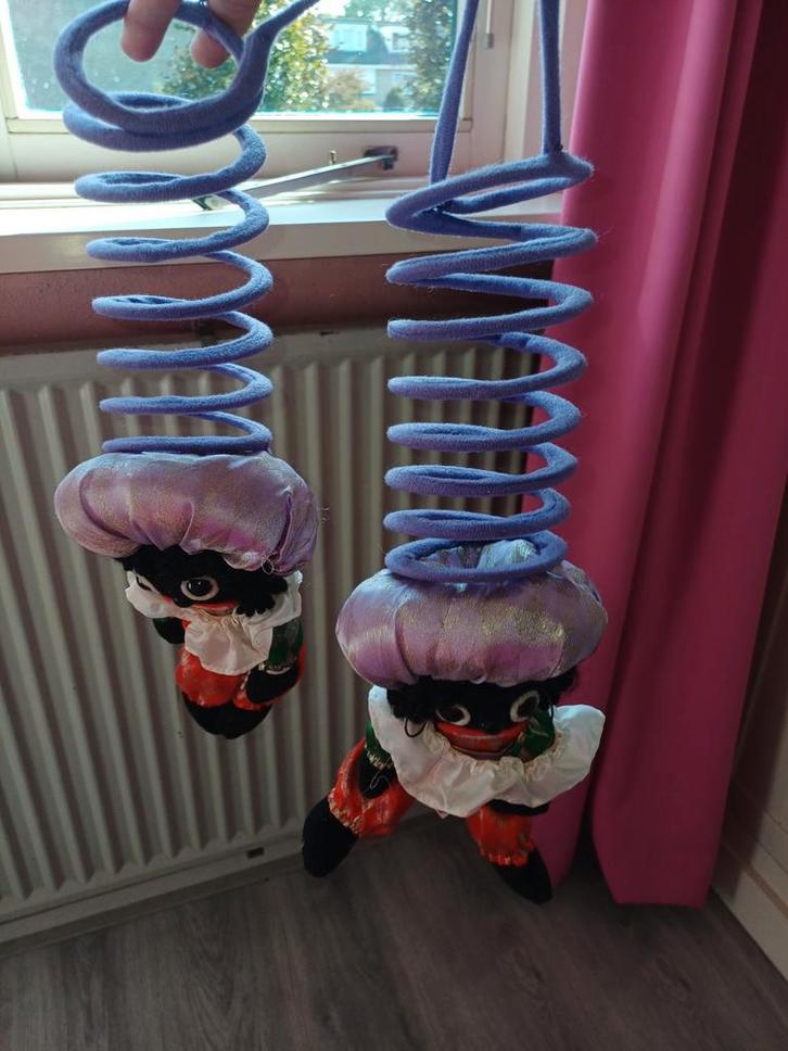 Vintage Zwarte Pieten aan Veer - Decoratie, Diversen, Sinterklaas, Gebruikt, Ophalen of Verzenden